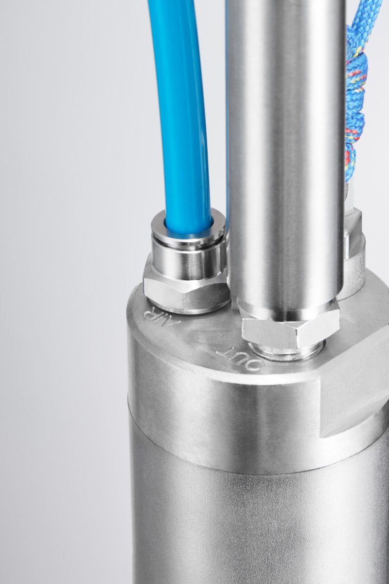 POMPA PNEUMATICA TOTAL FLUID BOTTOM INLET 2" INOX 316 - immagine 2